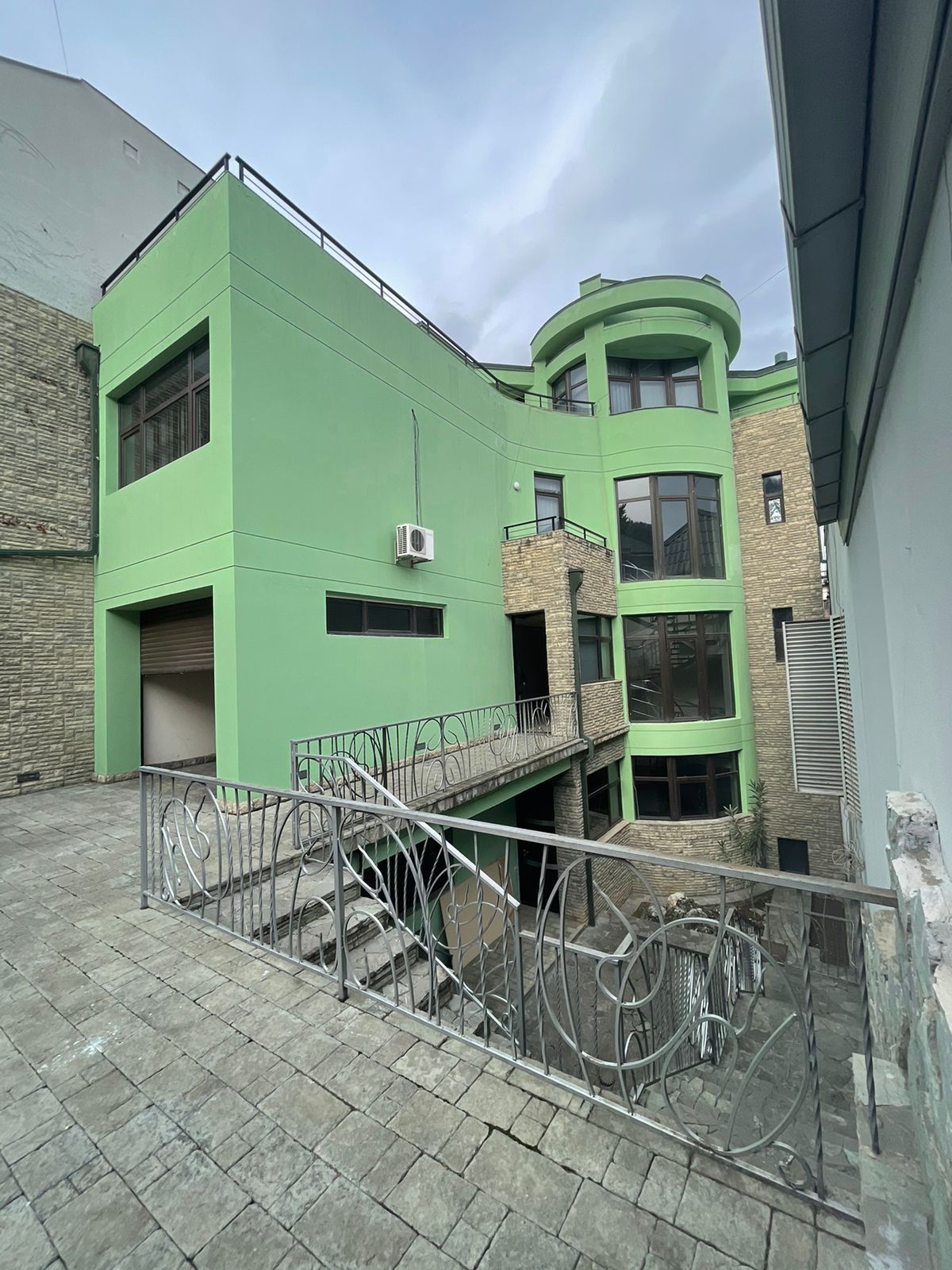 Modern house for sale in Georgia - HomesGeorgia.ge