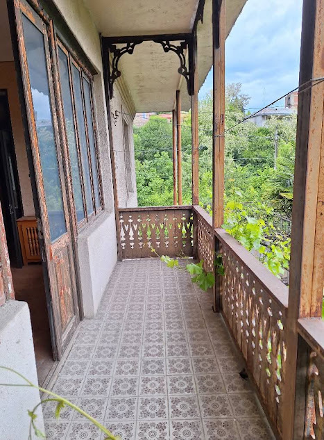 🏡 იყიდება ორსართულიანი კაპიტალური სახლი გურჯაანში!